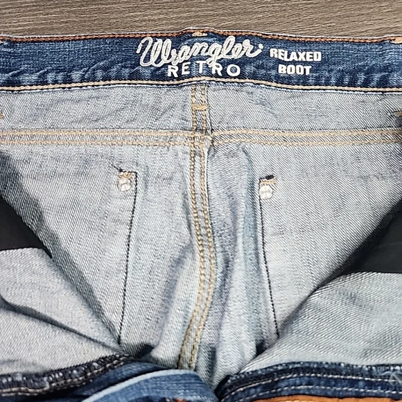 Wrangler Retro Jeans Mens 38x32 Blue Relaxed Boot Denim Cowboy Western Cotton - Picture 4 of 8